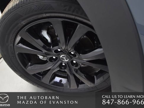 Certified 2025 MAZDA CX-30 AWD 2.5 S w/ Preferred Package image 32