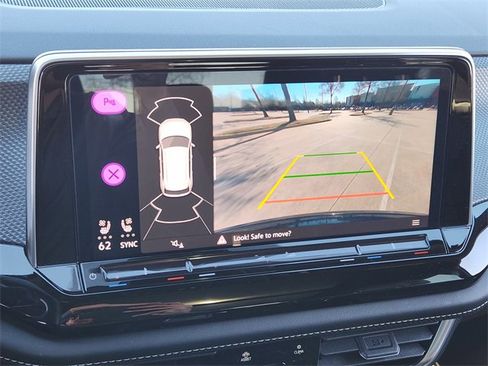 Used 2024 Volkswagen Atlas Cross Sport SEL R-Line image 18