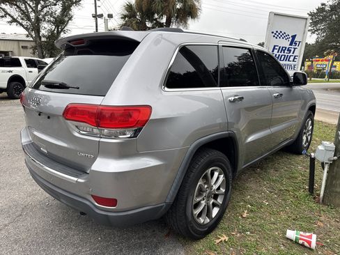 Used 2016 Jeep Grand Cherokee Limited w/ Luxury Group II image 3