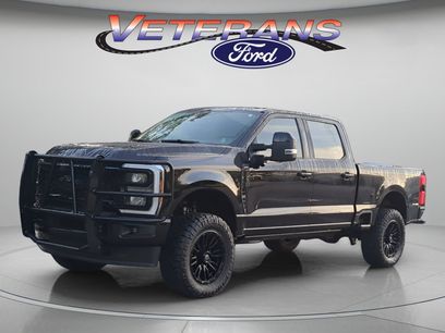 Used 2025 Ford F250 Lariat w/ Black Appearance Package