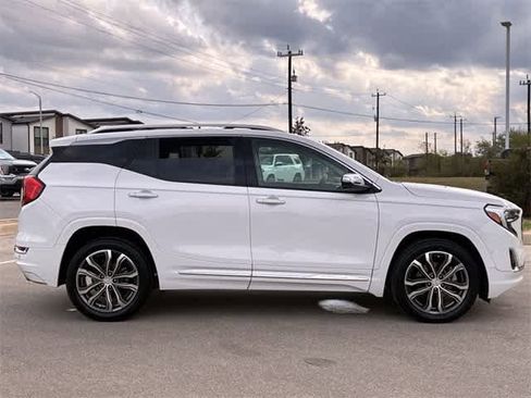 Used 2018 GMC Terrain Denali w/ Advanced Safety Package image 7