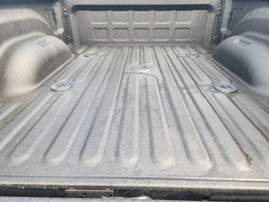 New 2026 RAM 2500 Laramie w/ Night Edition AWD/4WD image 22