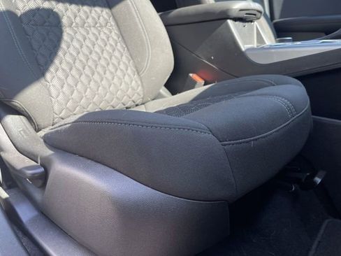 Used 2020 Chevrolet Blazer LT w/ LPO, Floor Liner Package image 32