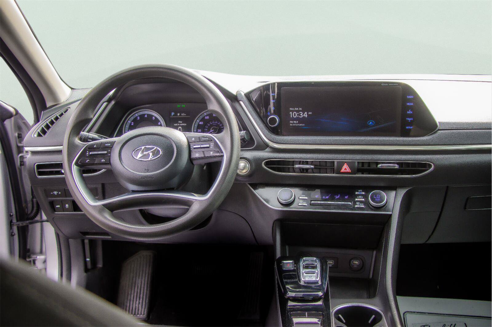 Used 2023 Hyundai Sonata SEL FWD image 5