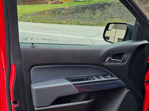 Used 2020 Chevrolet Colorado Z71 image 19