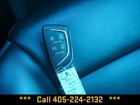Used 2025 Cadillac XT4 Premium Luxury AWD/4WD image 39