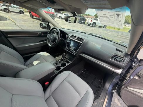 Used 2018 Subaru Legacy 2.5i Limited AWD/4WD image 18