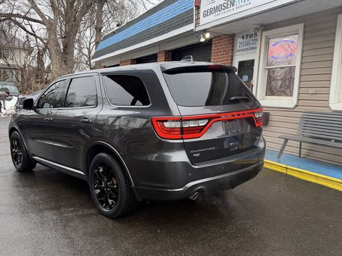 Used 2019 Dodge Durango GT RWD image 3