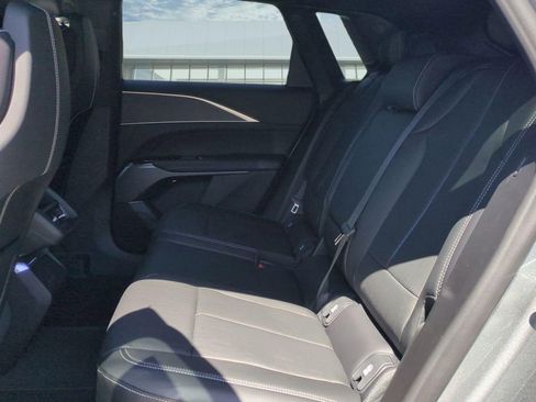 New 2026 Cadillac Lyriq Sport AWD/4WD image 12