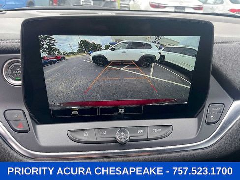 Used 2024 Chevrolet Blazer LT w/ Convenience Package FWD image 18
