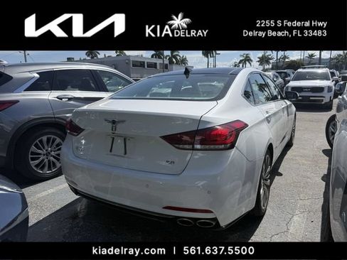 Used 2020 Genesis G80 5.0 Ultimate RWD image 2