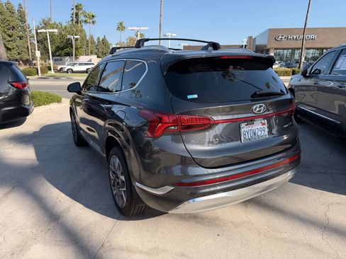 Used 2022 Hyundai Santa Fe Calligraphy w/ Cargo Package image 3