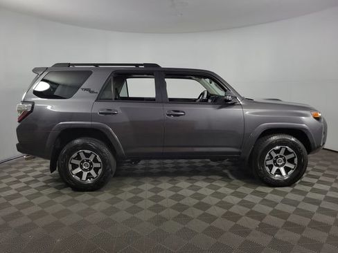 Used 2023 Toyota 4Runner TRD Off-Road Premium w/ Moonroof Package AWD/4WD image 11