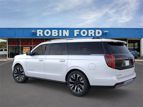 New 2025 Ford Expedition Max Platinum w/ Platinum Ultimate Package image 4