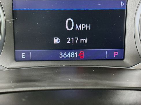 Used 2023 Chevrolet Blazer LT image 19