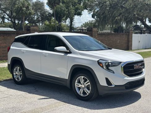 Used 2019 GMC Terrain SLE w/ LPO, Cargo Package FWD image 5