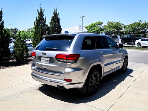 Used 2019 Jeep Grand Cherokee High Altitude image 11