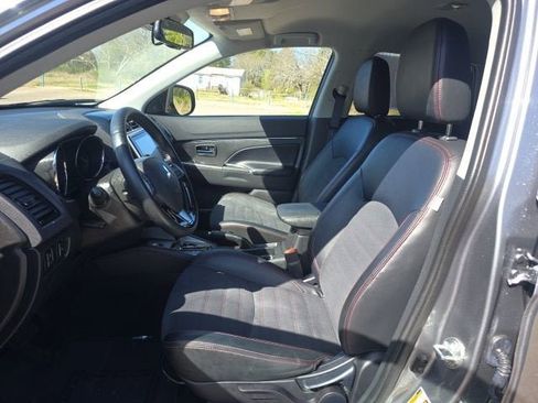 Used 2024 Mitsubishi Outlander Sport AWD image 9