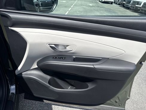 New 2026 Hyundai Tucson SE image 19