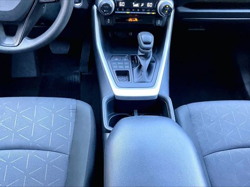 Certified 2025 Toyota RAV4 XLE AWD/4WD image 17