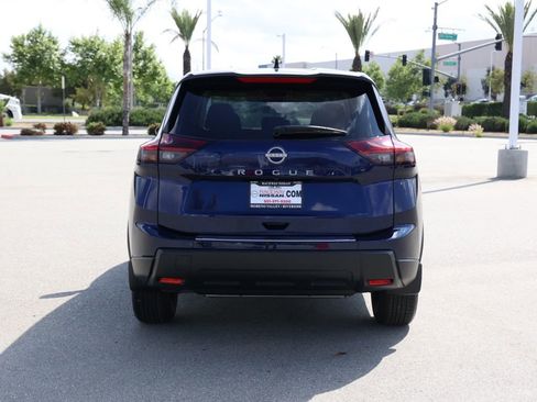 New 2026 Nissan Rogue SV image 5