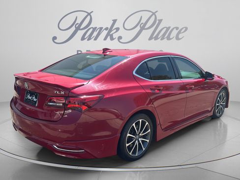Used 2017 Acura TLX w/ Technology Package FWD image 6