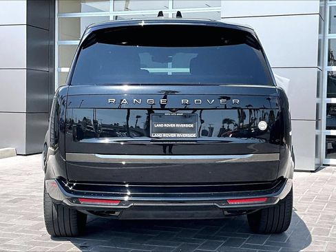 Certified 2023 Land Rover Range Rover SV AWD/4WD image 4