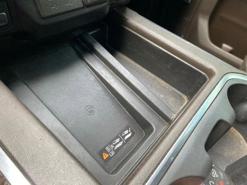 Used 2023 GMC Sierra 2500 Denali w/ Denali Ultimate Package AWD/4WD image 23