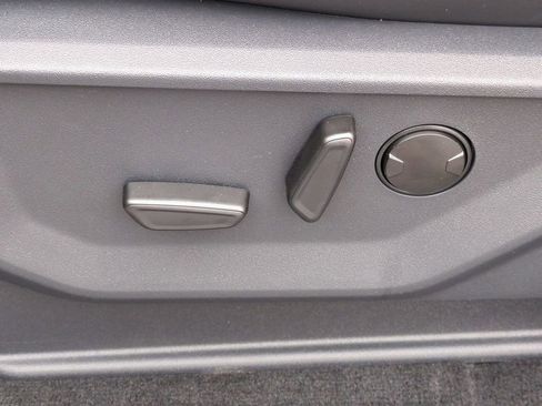 New 2025 Ford Expedition Platinum w/ Stealth Appearance Package image 23