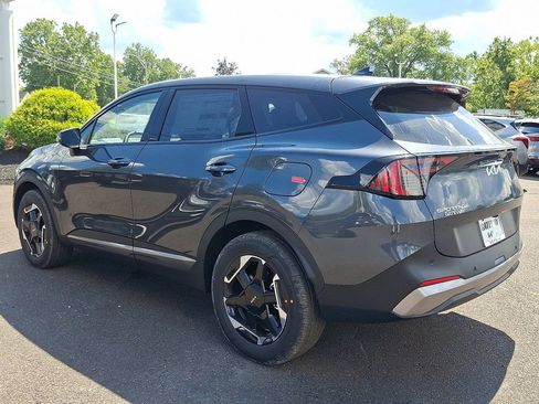 New 2026 Kia Sportage S image 3