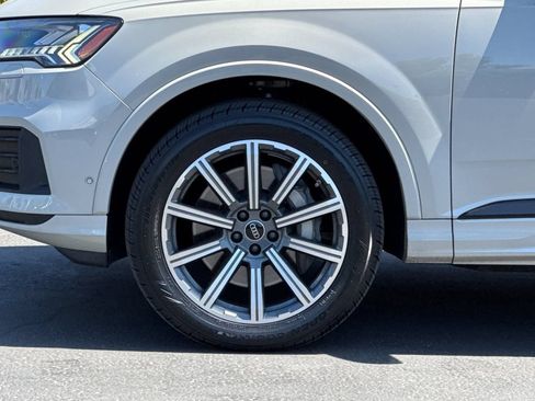Used 2023 Audi Q7 2.0T Premium Plus w/ Premium Plus Package AWD/4WD image 25