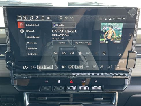 New 2026 GMC Hummer EV SUV image 47