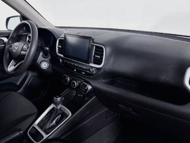 Used 2020 Hyundai Venue SE FWD image 26