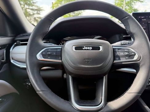Certified 2023 Jeep Compass Limited AWD/4WD image 21