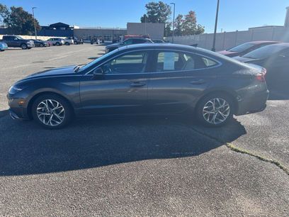 Used 2023 Hyundai Sonata SEL w/ Convenience Package