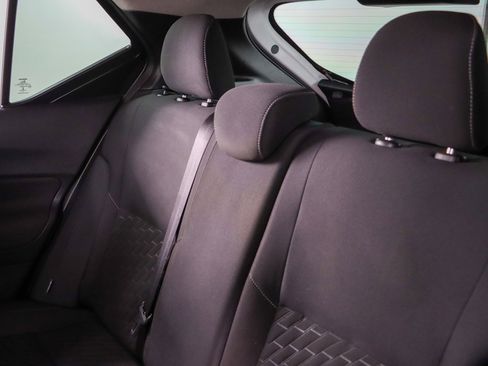 Used 2021 Nissan Kicks SV image 24