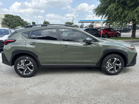New 2026 Subaru Crosstrek 2.0i Premium AWD/4WD image 2