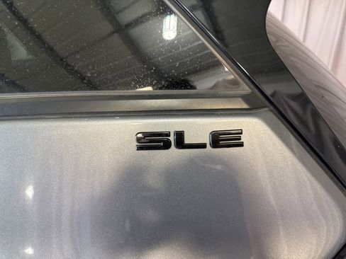 Used 2020 GMC Terrain SLE w/ Elevation Edition FWD image 12