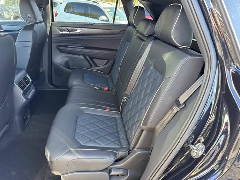 New 2026 Volkswagen Atlas Cross Sport SEL Premium R-Line AWD/4WD image 14