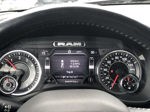 Used 2022 RAM 1500 Laramie image 16