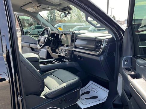 Used 2024 Ford F350 Lariat image 29