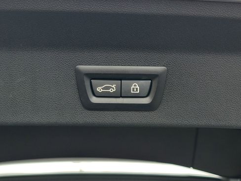 Used 2021 BMW X3 sDrive30i w/ Premium Package image 13