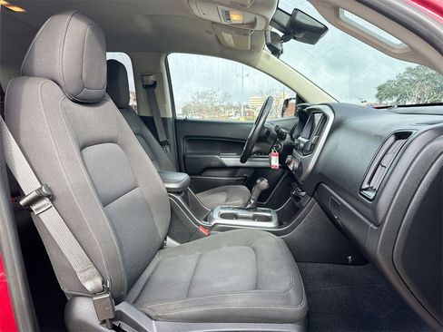 Used 2020 Chevrolet Colorado LT w/ Safety Package image 31