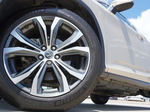 Used 2018 Lexus RX 350 FWD w/ Premium Package image 11