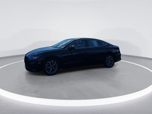 Certified 2023 Hyundai Sonata SEL w/ Convenience Package image 3