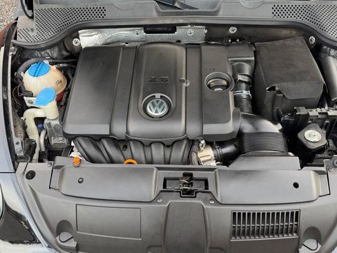 Used 2013 Volkswagen Beetle 2.5 FWD image 84