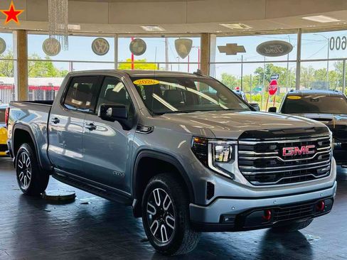 Used 2026 GMC Sierra 1500 AT4 w/ Technology Package AWD/4WD image 1