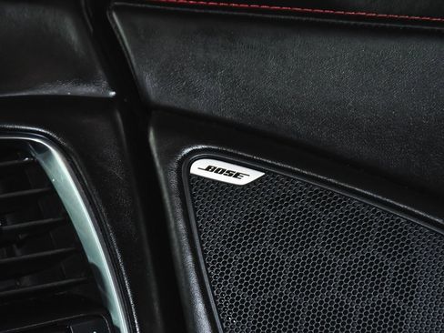 Used 2015 Chevrolet Corvette Z06 w/ 3LZ Preferred Equipment Group image 31