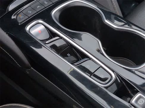 Used 2021 Buick Envision Essence w/ Sport Touring Package image 30