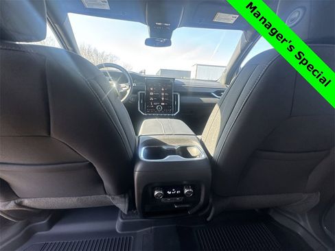 New 2025 GMC Acadia Elevation w/ LPO, Floor Liner Package image 20